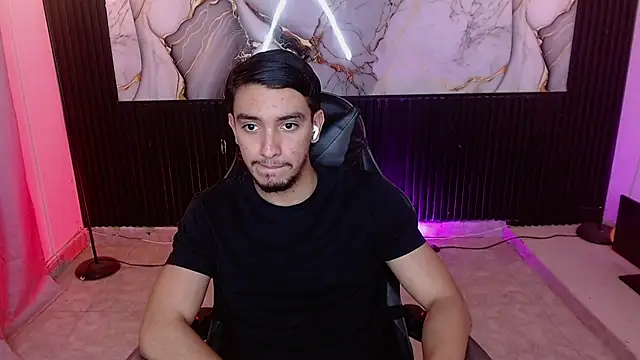 Snapshot of dante_18cm_ chatting on July 2026 12:31:01 AM dante 18cm online show from July 2026 12:31:01 AM