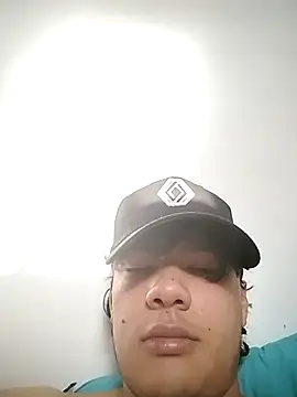 Snapshot of daniel_master chatting on April 2026 12:28:02 PM daniel master online show from April 2026 12:28:02 PM