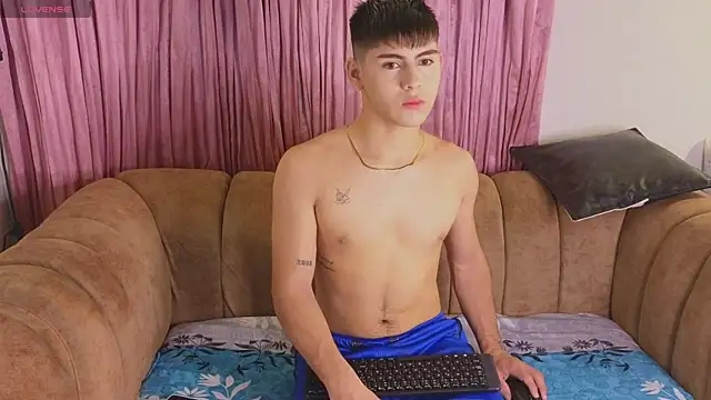 josethariaz25 online show from May 2026 10:33:02 AM