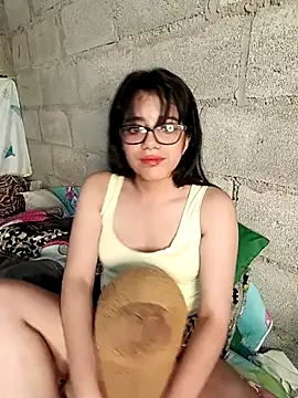 Snapshot of Dayii_sweet chatting on May 2026 08:51:01 PM Dayii sweet online show from May 2026 08:51:01 PM
