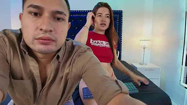 Snapshot of Alissa_and_alann chatting on May 2026 10:20:02 AM Alissa and alann online show from May 2026 10:20:02 AM