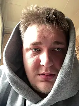 Snapshot of Vel4ic42 chatting on April 2026 06:31:01 AM Vel4ic42 online show from April 2026 06:31:01 AM