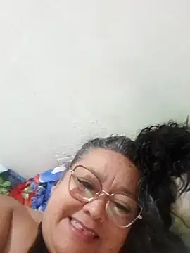 Snapshot of DIOSAREAL50 chatting on April 2026 01:57:02 PM DIOSAREAL50 online show from April 2026 01:57:02 PM