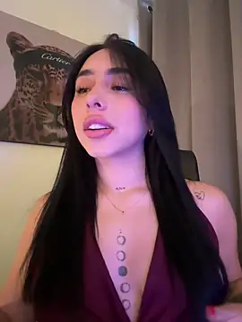 Snapshot of IsabellaNoir_ chatting on June 2026 10:23:02 PM IsabellaNoir online show from June 2026 10:23:02 PM