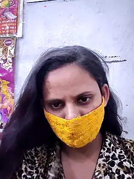 Snapshot of Cutie_Neetu chatting on May 2026 05:43:01 PM Cutie Neetu online show from May 2026 05:43:01 PM