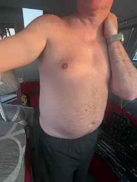 Snapshot of dadbod21 chatting on April 2026 06:49:02 PM dadbod21 online show from April 2026 06:49:02 PM
