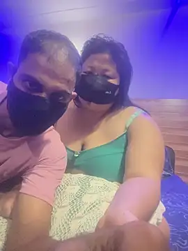 hot-couple-0 online show from July 2026 04:06:01 PM
