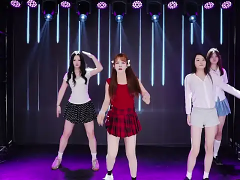 Snapshot of YC-888 chatting on April 2026 08:06:01 AM YC-888 online show from April 2026 08:06:01 AM