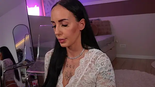 Snapshot of hayleybabe44 chatting on April 2026 08:43:02 PM hayleybabe44 online show from April 2026 08:43:02 PM