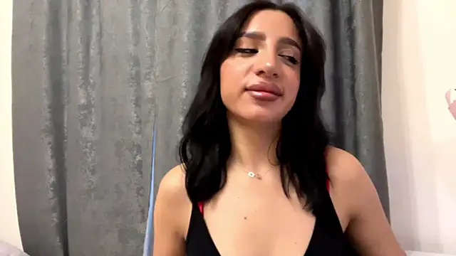Snapshot of AngellaBarbini chatting on June 2026 02:10:01 PM AngellaBarbini online show from June 2026 02:10:01 PM