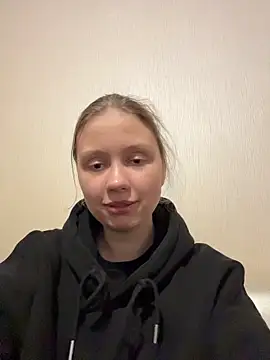 Snapshot of StaceyCross_ chatting on April 2026 08:34:01 PM StaceyCross online show from April 2026 08:34:01 PM