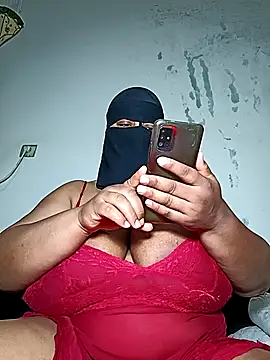 Snapshot of Loly_mor26 chatting on April 2026 05:01:02 AM Loly mor26 online show from April 2026 05:01:02 AM