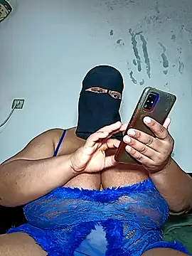 Snapshot of Loly_mor26 chatting on May 2026 10:47:01 AM Loly mor26 online show from May 2026 10:47:01 AM