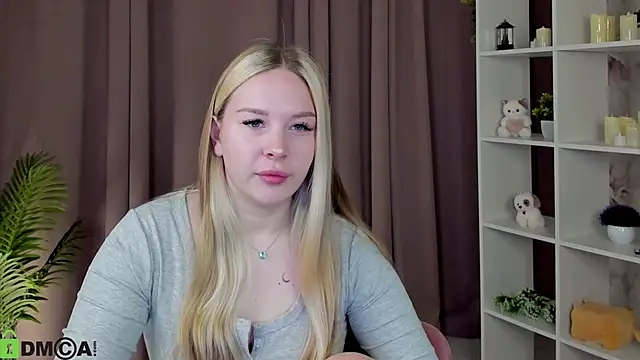 Snapshot of leadaisy chatting on April 2026 03:43:01 AM leadaisy online show from April 2026 03:43:01 AM