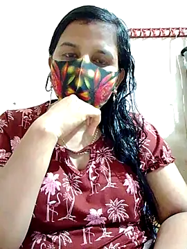 Snapshot of Nigar_Hatun chatting on April 2026 04:01:01 PM Nigar Hatun online show from April 2026 04:01:01 PM