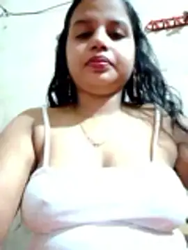 Snapshot of Nigar_Hatun chatting on May 2026 05:41:02 PM Nigar Hatun online show from May 2026 05:41:02 PM
