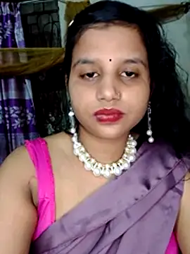 Snapshot of Nigar_Hatun chatting on May 2026 05:20:02 PM Nigar Hatun online show from May 2026 05:20:02 PM
