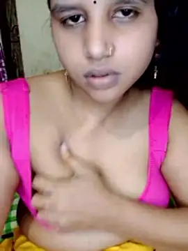 Snapshot of Nigar_Hatun chatting on June 2026 04:29:01 PM Nigar Hatun online show from June 2026 04:29:01 PM