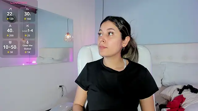 Snapshot of Alessia_blaze chatting on May 2026 05:23:02 AM Alessia blaze online show from May 2026 05:23:02 AM