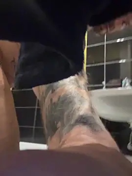 Snapshot of -gymfitman- chatting on April 2026 05:17:02 PM -gymfitman- online show from April 2026 05:17:02 PM