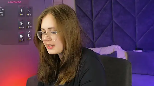 Snapshot of peachynoxxx chatting on April 2026 02:29:01 PM peachynoxxx online show from April 2026 02:29:01 PM