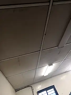 Snapshot of sales_hot chatting on April 2026 07:17:02 PM sales hot online show from April 2026 07:17:02 PM