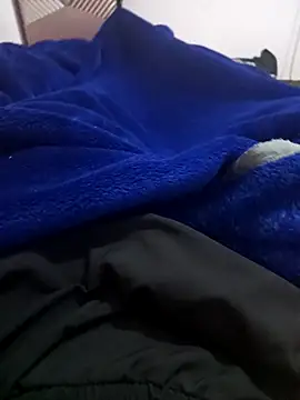 Snapshot of Zahzoh12 chatting on April 2026 01:40:01 AM Zahzoh12 online show from April 2026 01:40:01 AM