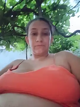 Snapshot of kiara_sin chatting on May 2026 11:06:02 PM kiara sin online show from May 2026 11:06:02 PM