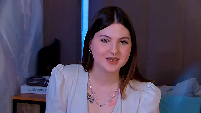 Snapshot of IvySimmons chatting on April 2026 07:15:01 PM IvySimmons online show from April 2026 07:15:01 PM