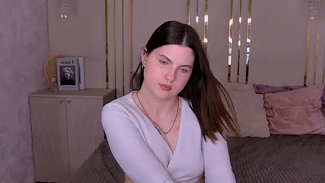 Snapshot of IvySimmons chatting on May 2026 03:45:02 AM IvySimmons online show from May 2026 03:45:02 AM