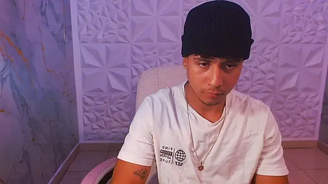 Snapshot of jbarto_ chatting on May 2026 03:24:01 AM jbarto online show from May 2026 03:24:01 AM