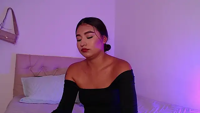 Snapshot of zayda23 chatting on April 2026 07:56:02 PM zayda23 online show from April 2026 07:56:02 PM