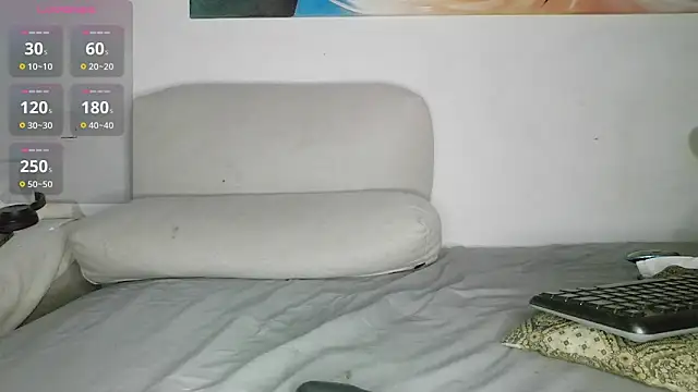 Snapshot of canarito18 chatting on May 2026 10:26:02 PM canarito18 online show from May 2026 10:26:02 PM