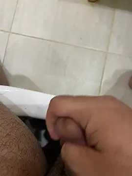 Snapshot of plexr chatting on May 2026 07:00:01 PM plexr online show from May 2026 07:00:01 PM