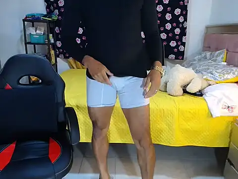 Snapshot of bombomdechcolate chatting on April 2026 03:09:02 AM bombomdechcolate online show from April 2026 03:09:02 AM