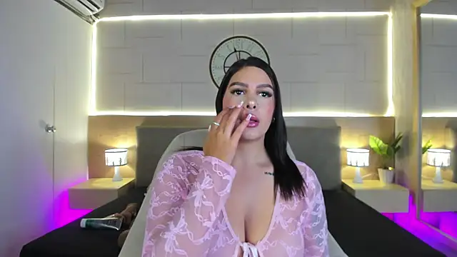 Megan charles  online show from June 2026 09:25:01 AM