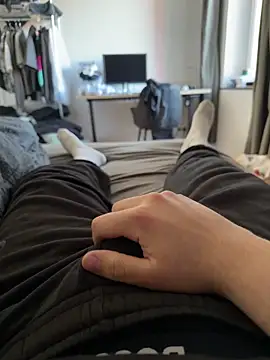 Snapshot of alwayshorny21 chatting on April 2026 03:36:01 PM alwayshorny21 online show from April 2026 03:36:01 PM