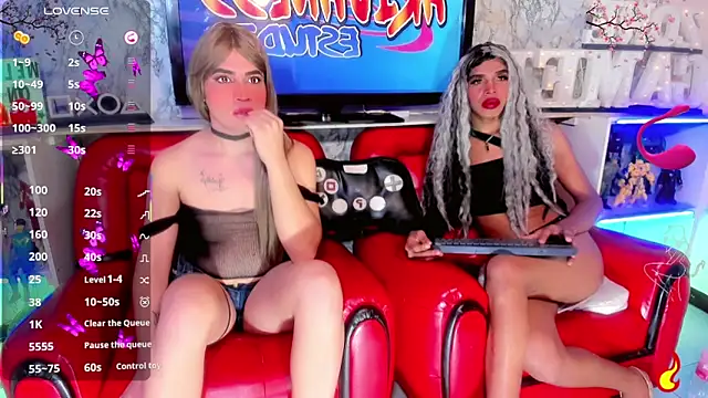 Snapshot of Hot_Girlssexy chatting on April 2026 12:39:01 PM Hot Girlssexy online show from April 2026 12:39:01 PM