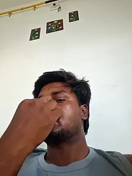 Snapshot of Gujju_here chatting on April 2026 01:52:01 AM Gujju here online show from April 2026 01:52:01 AM