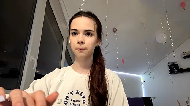 Snapshot of JoellaGrode chatting on April 2026 08:55:01 PM JoellaGrode online show from April 2026 08:55:01 PM