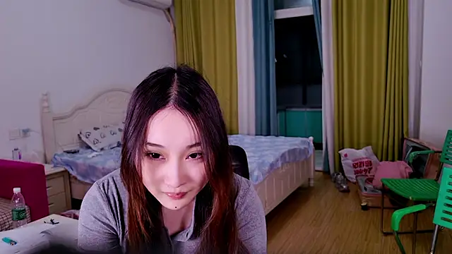 Snapshot of qsjt004 chatting on April 2026 05:58:01 PM qsjt004 online show from April 2026 05:58:01 PM