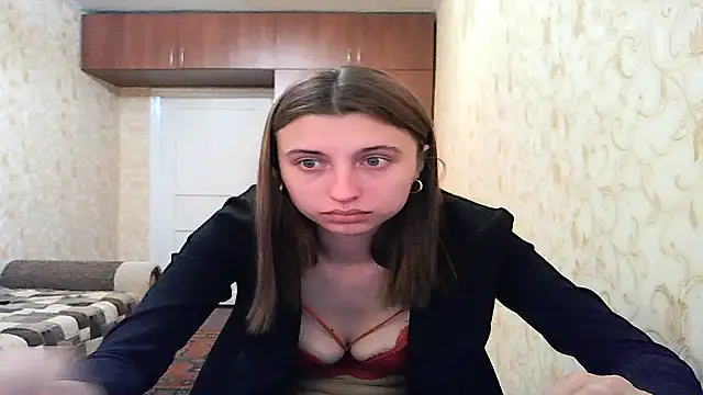 MilaShka29 online show from May 2026 07:04:01 AM