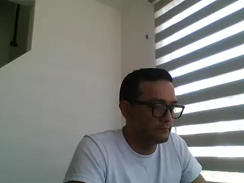 Snapshot of Opusday chatting on April 2026 03:02:01 PM Opusday online show from April 2026 03:02:01 PM