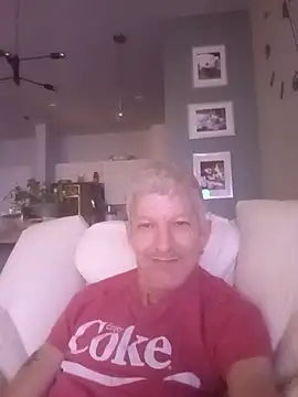 Snapshot of Slut_Puppy chatting on April 2026 10:31:01 AM Slut Puppy online show from April 2026 10:31:01 AM