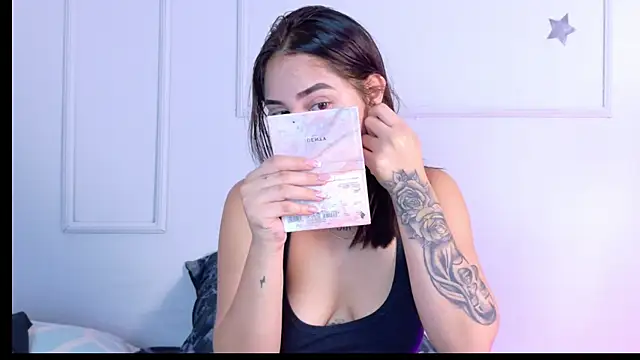 CuteWofy  online show from June 2026 11:42:02 AM
