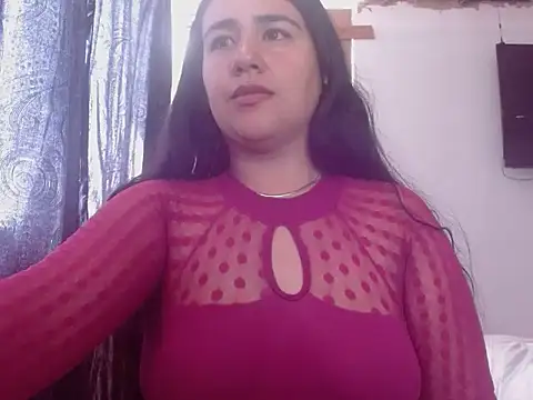 Snapshot of miabeautiful2 chatting on April 2026 06:54:02 PM miabeautiful2 online show from April 2026 06:54:02 PM