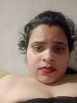 Snapshot of khushibaby85 chatting on April 2026 05:54:02 PM khushibaby85 online show from April 2026 05:54:02 PM