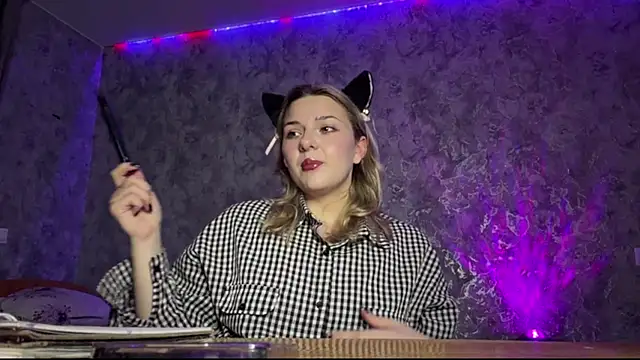 Snapshot of NastyOsche chatting on April 2026 04:31:02 PM NastyOsche online show from April 2026 04:31:02 PM