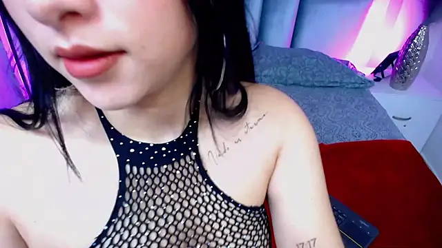 EmmyCastillo online show from July 2026 02:10:02 PM