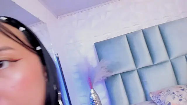 EmmyCastillo online show from July 2026 12:48:02 PM
